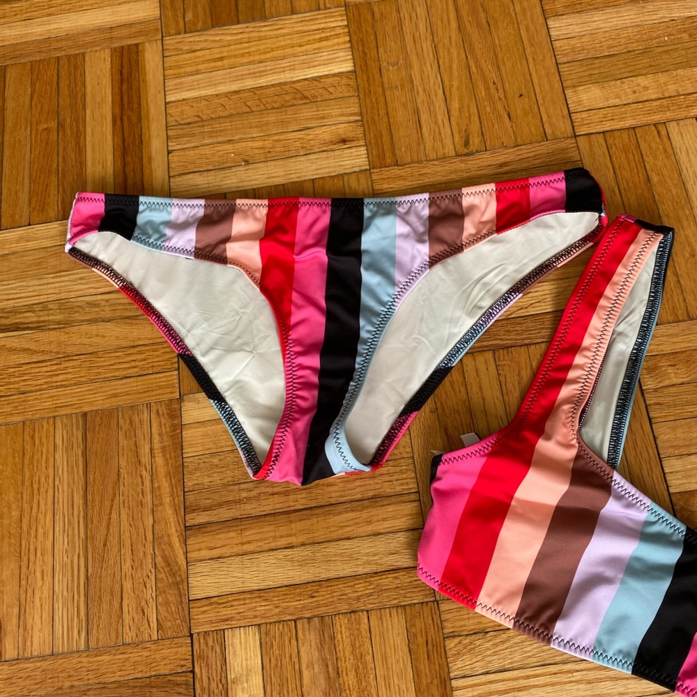 Solid & Striped Malibu Bikini - image 4